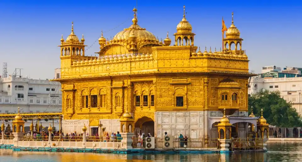 /media/image_of_places/Harmandir-Sahib.webp