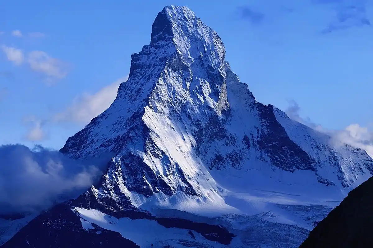 /media/image_of_places/Matterhorn.webp