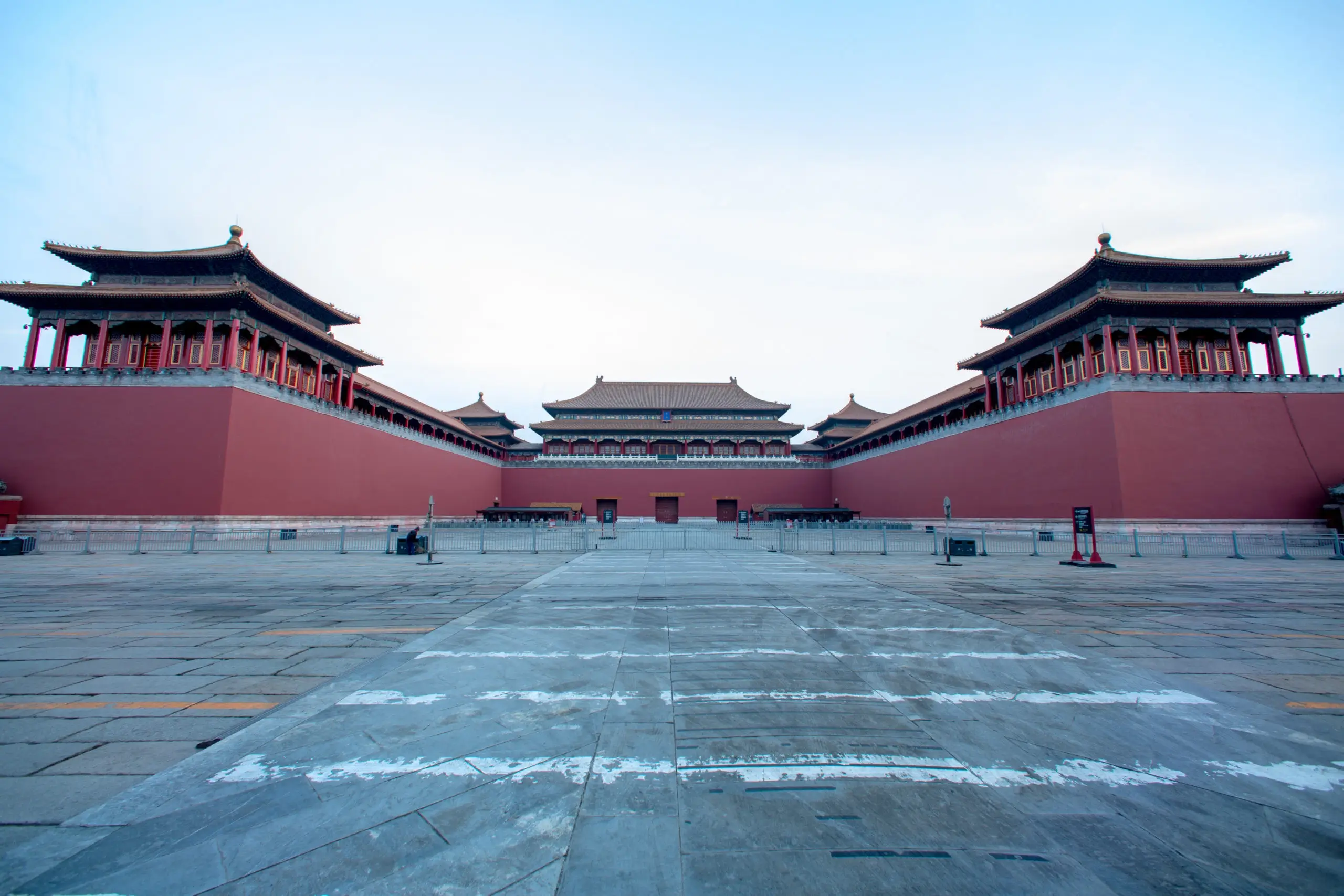 /media/image_of_places/forbidden_city.webp