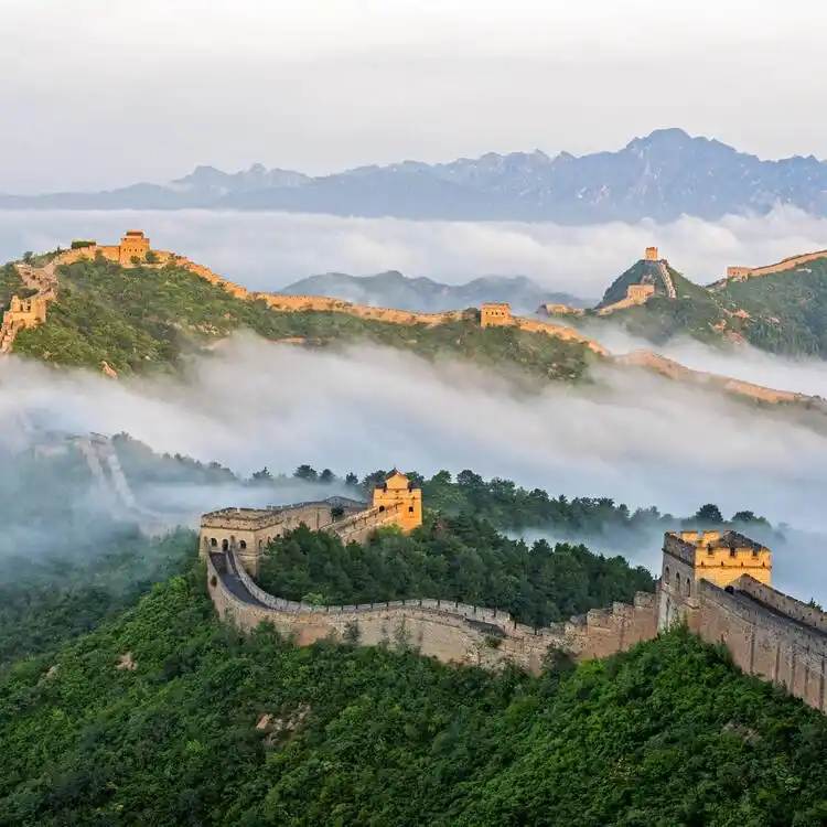 /media/image_of_places/great_wall.webp